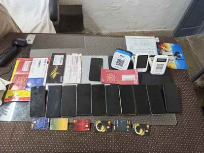 Chittorgarh: Online betting was going on in a house under construction, three accused arrested