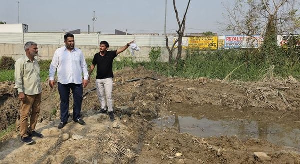 Reniwal leakage line not fixed even after 5 days, drinking water crisis deepens