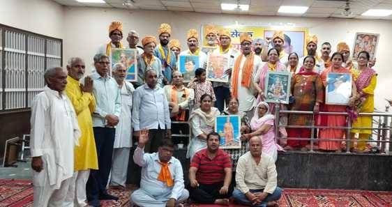 Tell the stories of heroes to your children in your homes: Nisha Sikri