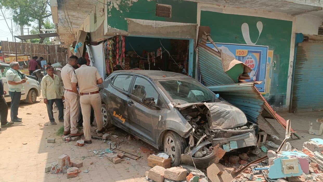 A high speed car entered a shop on Sirsa Road