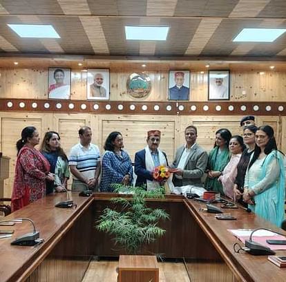 हाईटेक होंगे एचपीयू के कार्यालय : प्रो. महावीर HPU offices will be hi-tech: Prof. Mahavir