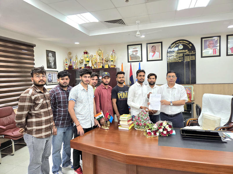 Demand to restart the subject of Public Administration