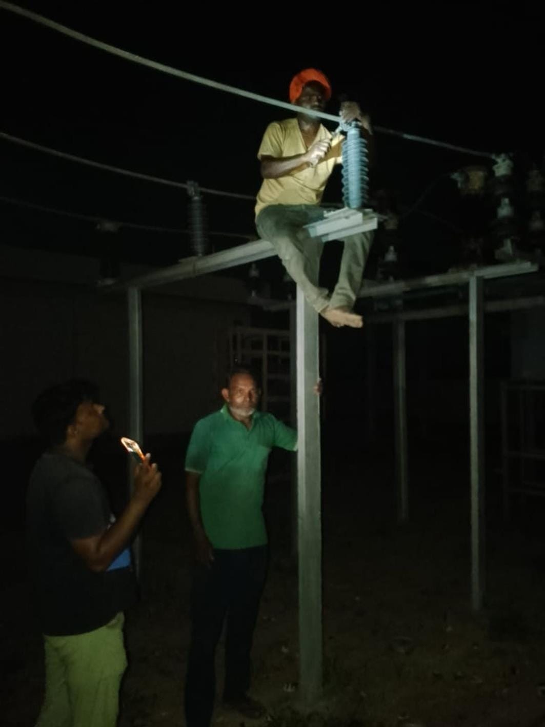 Power from fault, 50,000 residents troubled