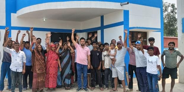 Villagers protest for drinking water