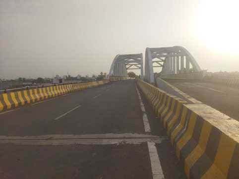 Lights will be installed on Bhadawas Overbridge at a cost of Rs 80 lakh