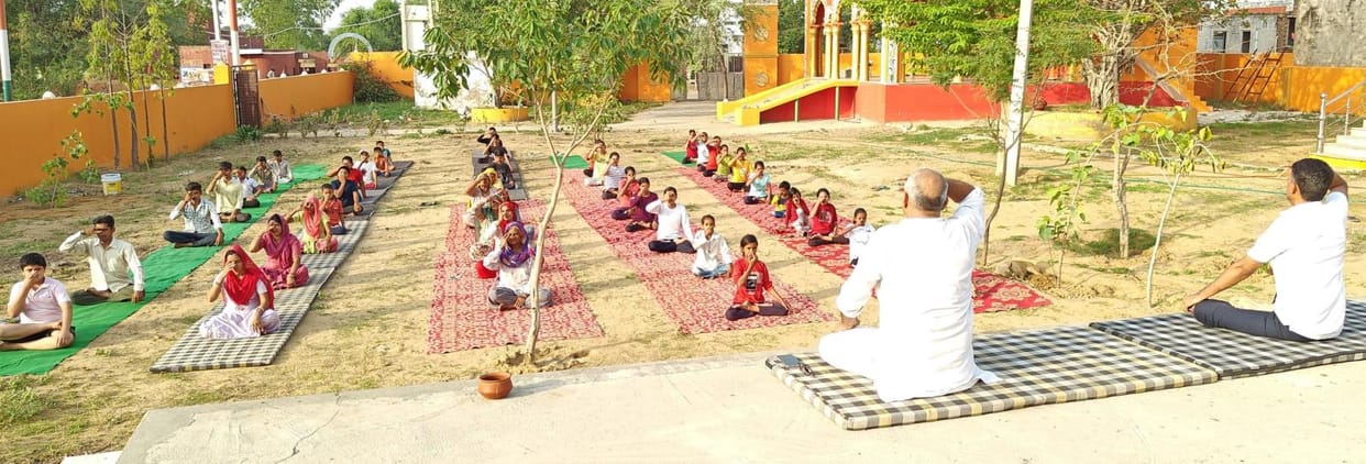 Yoga cures all the ailments of the body: Manoj Dalal