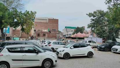 Headquarters sought presentation of mechanized multi-story parking project