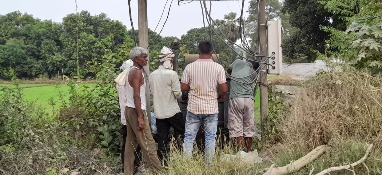 200 villages along with the city were without electricity
