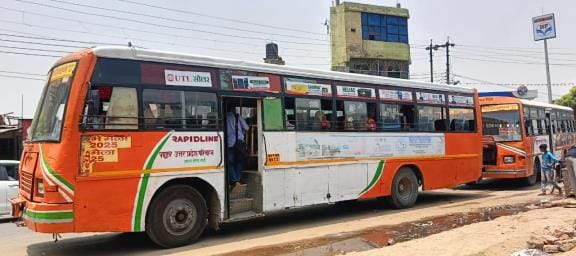 Passengers are suffering from humidity in buses standing in the sun