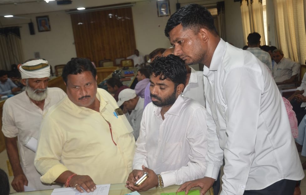 Out of 112 complaints, 12 were resolved on the Sampoorna Samadhan Diwas