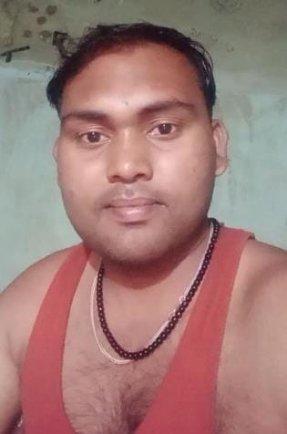 A fan fell on a young man while he was sleeping, causing his death