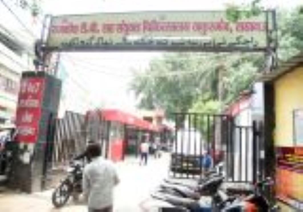 Ultrasound machine locked in a box for six years in Thakurganj hospital