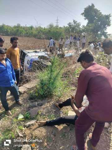 Roadways overturned due to high speed in chittorgarh