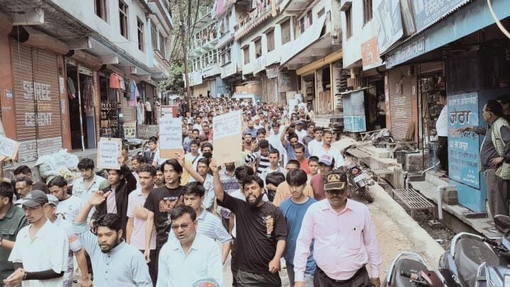 A procession was taken out in Dharchula to arrest Kamlesh's killers