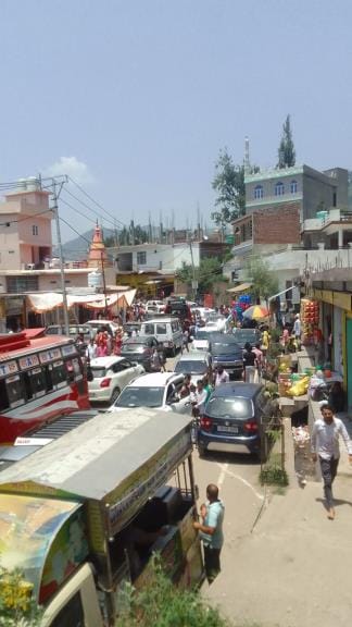 Sudh Mahadev Mela, Traffic Jam