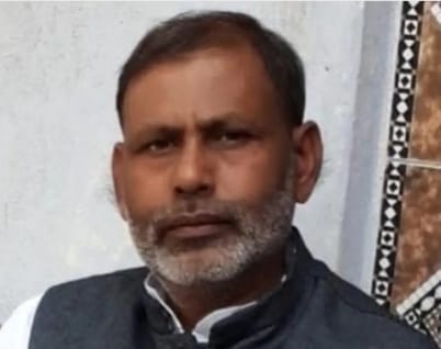 Bihar news  Unknown criminals shot RJD leader cum advocate riding a bike, referred to Patna