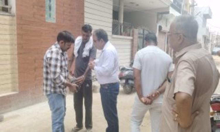 A third party surveyed the CC lane under construction in Canal Colony, the agency will be paid after the report