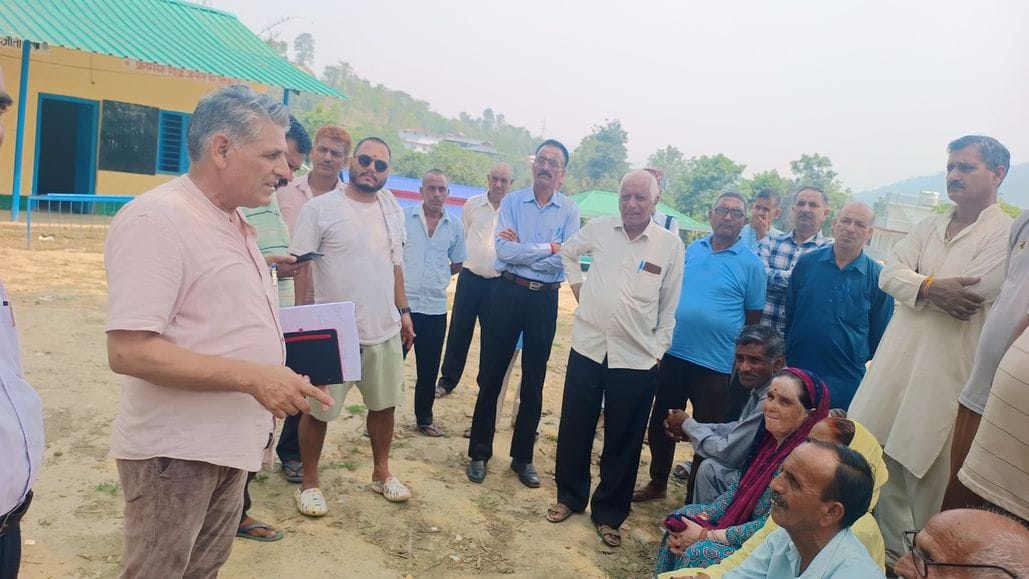 Villagers demonstrated in Hukkal against the company constructing NH 3