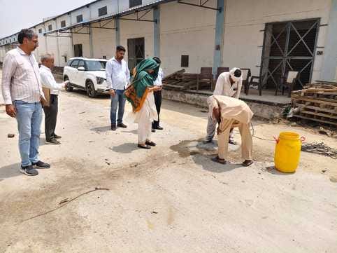 Allegations of fraud in road construction worth Rs 75 lakh in Hafed godown