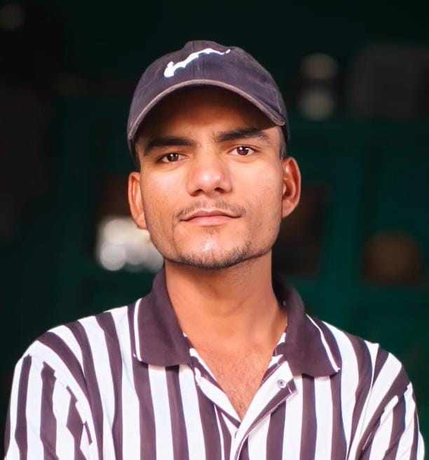 A student returning after giving the exam died in a road accident