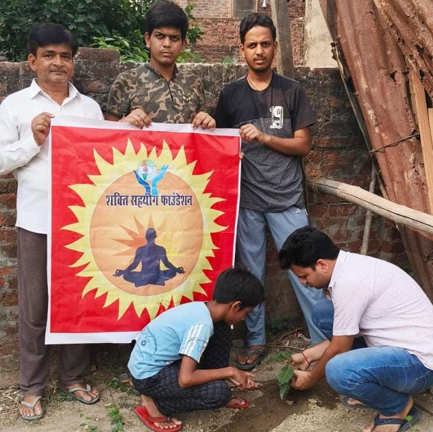 Message of environmental protection given by planting trees