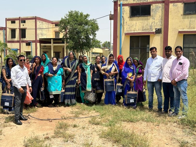 The women of the group will take care of the planted saplings