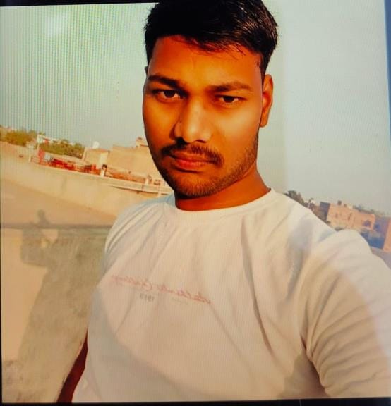A young man drowned in a pond while taking a bath and died