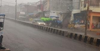 Heavy heat till 2 pm, then heavy rain for 40 minutes