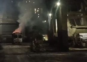 Trucks are catching fire due to loading of hot clinker, transporters are worried