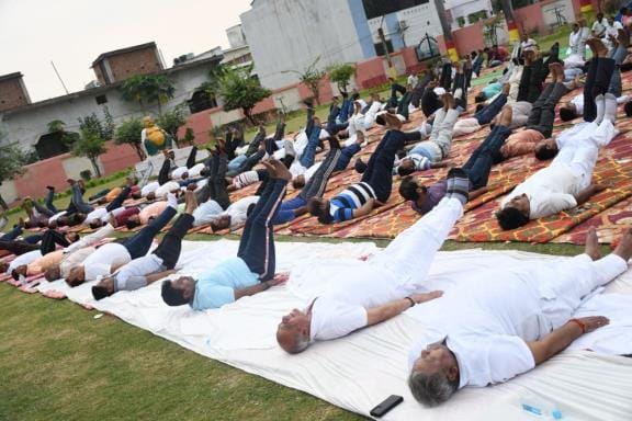 Make yoga a habit, if you do it you will remain healthy: MP