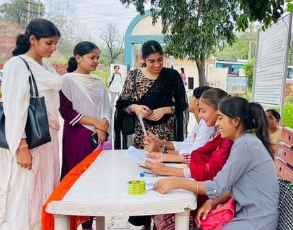 ABVP set up a guidance center in Nalagarh College