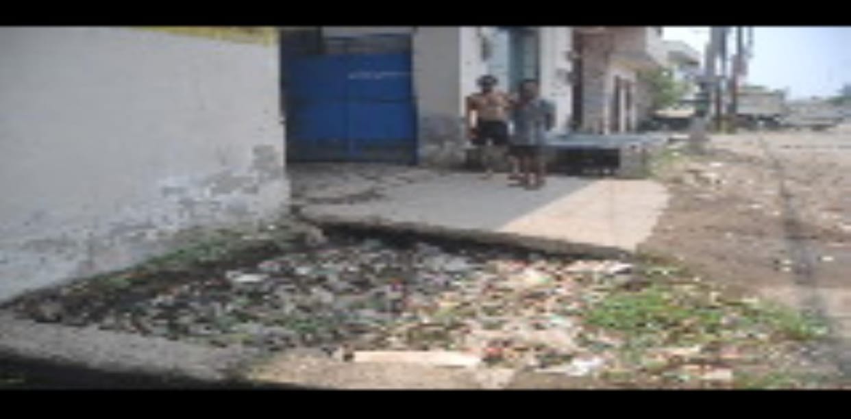50 lakhs were spent on paper, drains were not cleaned