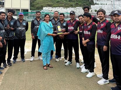 Almora News: Sports Department won the match Sports department won the match