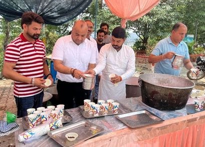 Curetech Group organized Halwa-Gram Langar on Guruparva