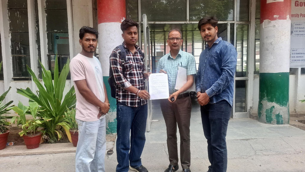 Demand to issue notification for special chance