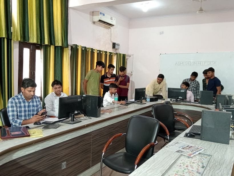 311 students applied for admission in BKN at 10th level and 140 students applied at 12th level