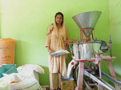She set up a unit by taking a loan and is earning Rs 7,000 per month