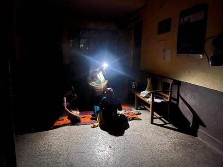 Electricity system is derailed... People from cities to villages are troubled
