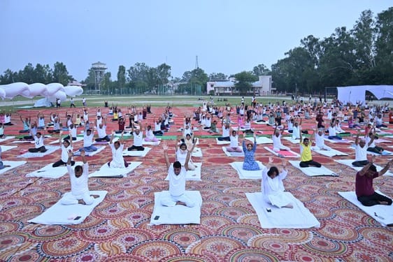 Yoga and pure diet are essential in life: Swami Karmaveer