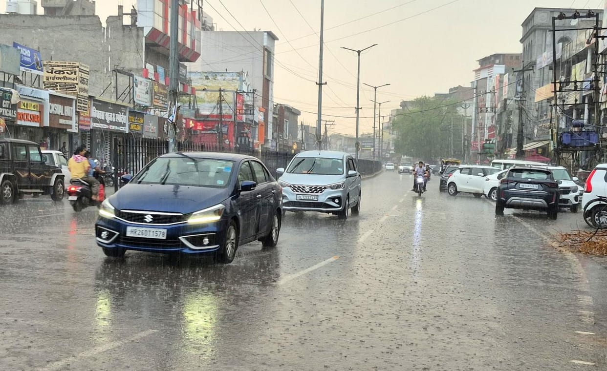 Pre-monsoon...for the third consecutive day, rain has brought down the temperature, leading to waterlogging on the roads.