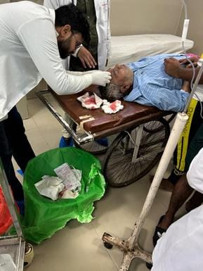 A plaster fell on the head of a patient admitted in PGI, he got 8 stitches