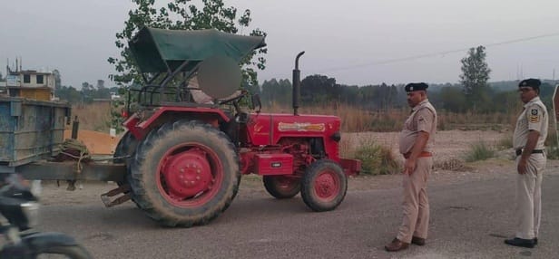 Seven tippers seized for illegal mining, case filed against drivers