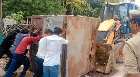 Municipality's bulldozer ran on encroachment, occupation demolished