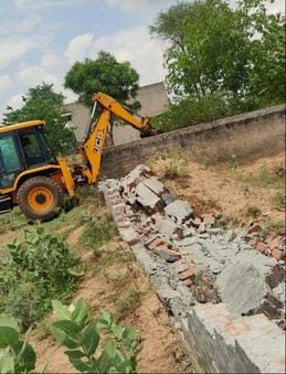 DTP demolished 15 DPCs in three acres and also uprooted the road network