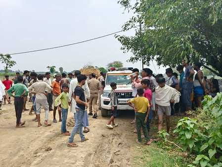 High tension wires fell in the field, farmer died due to electric shock