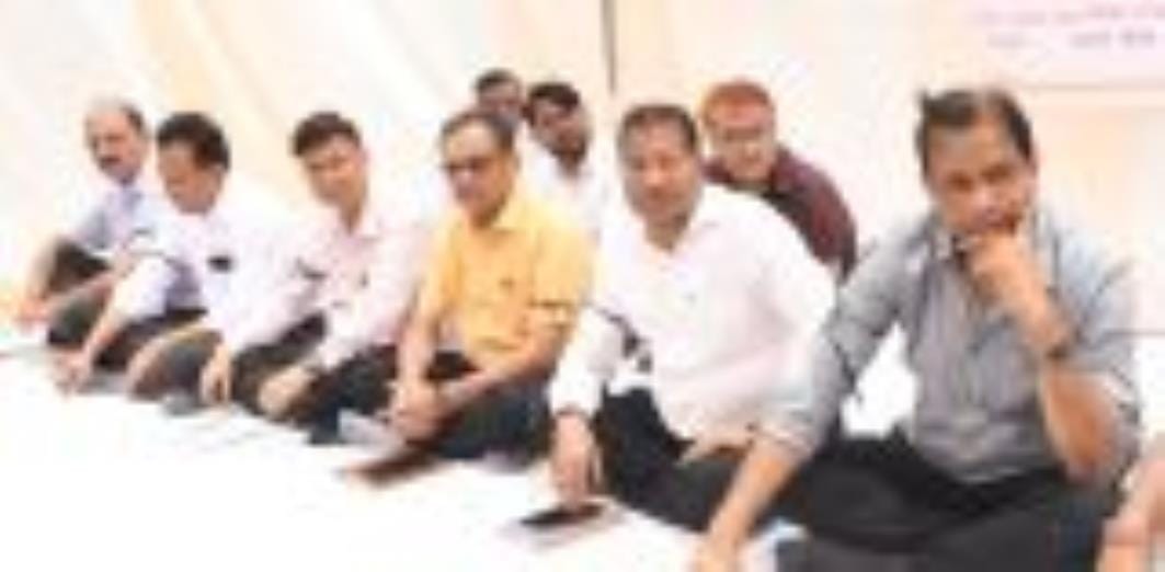 Engineers mobilized against DM, demonstrated