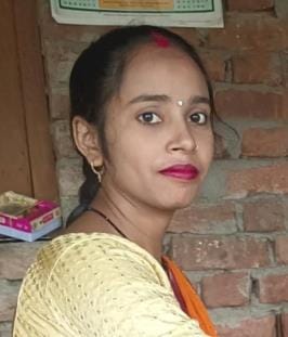 When the husband threatened her over the phone, the wife hanged herself