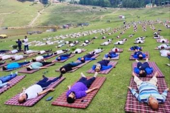 Mass yoga session organized in Sanasar before International Yoga Day