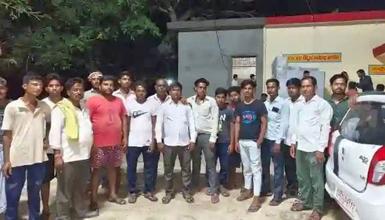 Electricity supply disrupted in Bagran area for two days, villagers stage protest