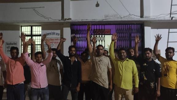 Electricity consumers staged a protest